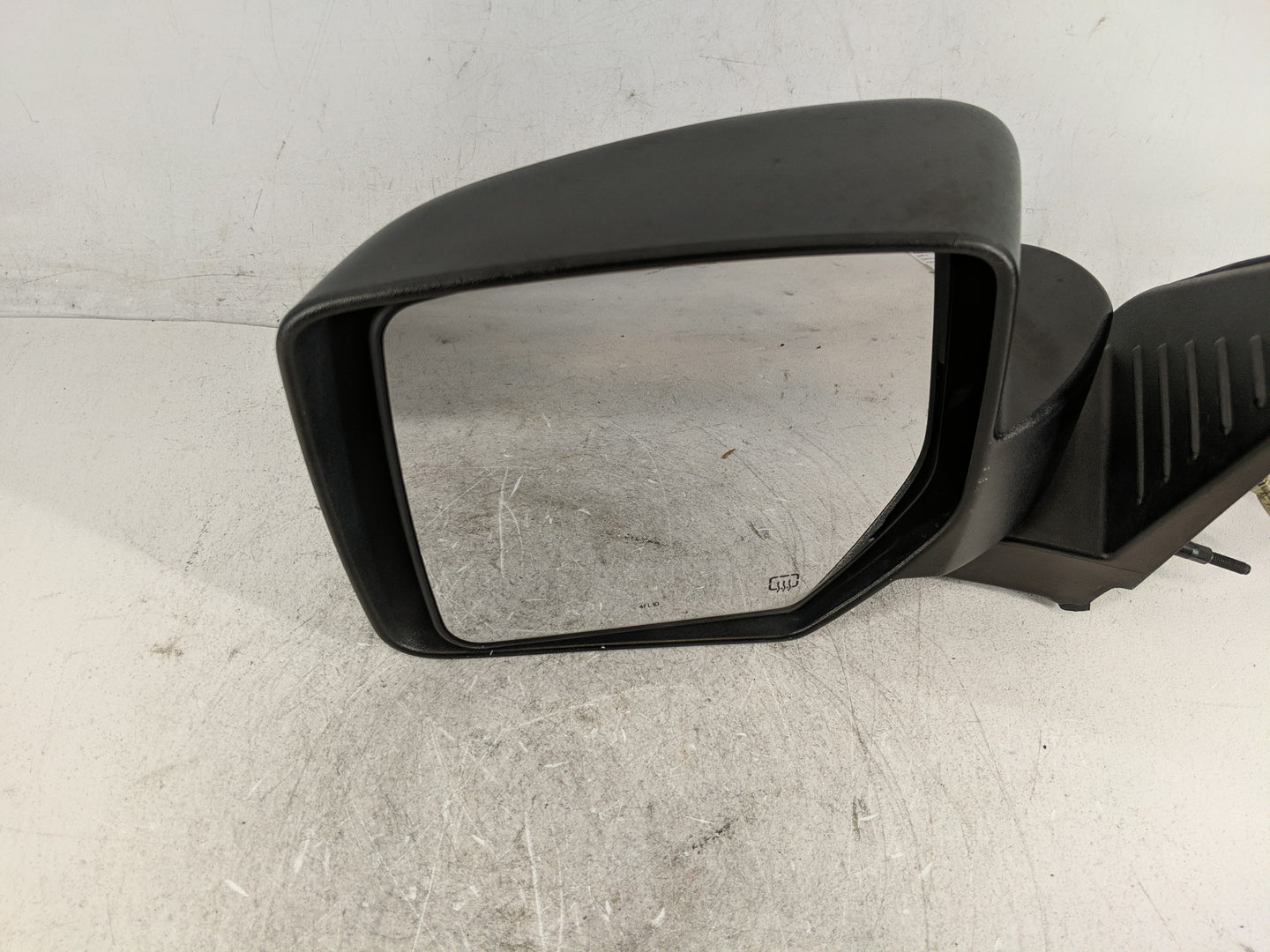 2008-2012 Jeep Liberty Side Mirror Replacement Driver Left View Door Mirror Fits Fits 2008 2009 2010 2011 2012 OEM Used Auto