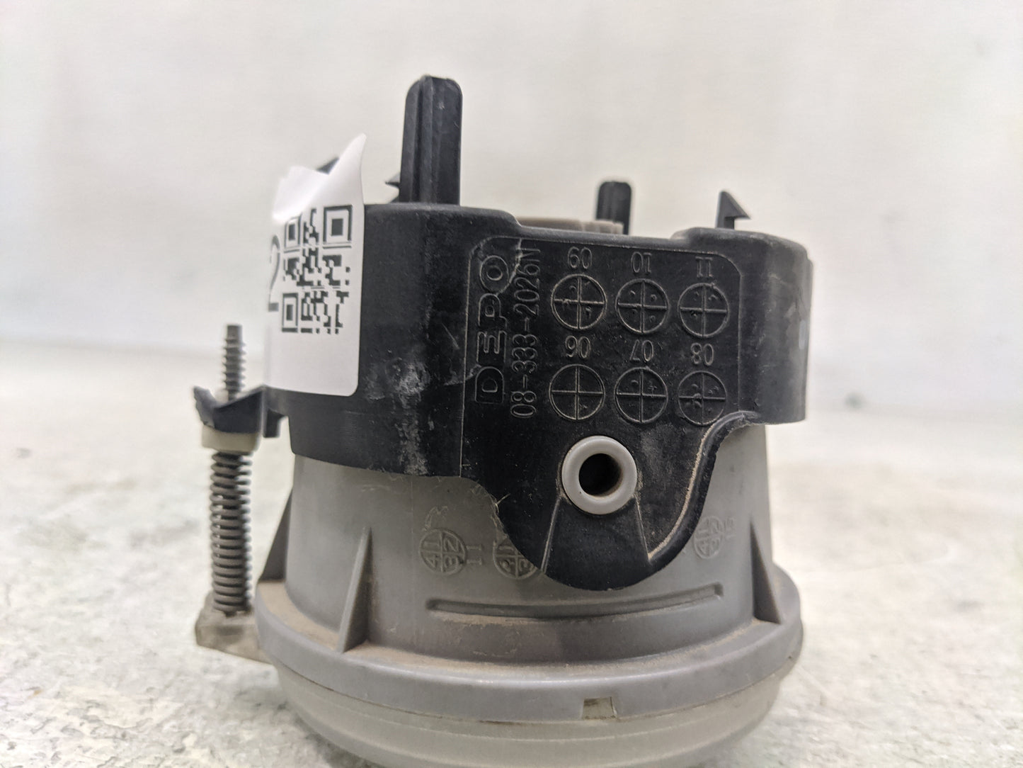Jeep Liberty Driver Left Oem Front Light Lamp - Oemusedautoparts1.com