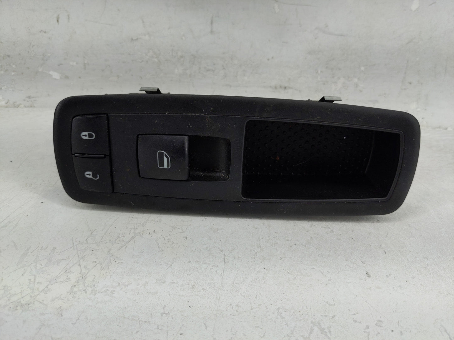 2008-2012 Jeep Liberty Master Power Window Switch Replacement Driver Side Left P/N:10003135 Fits OEM Used Auto Parts - Oemus