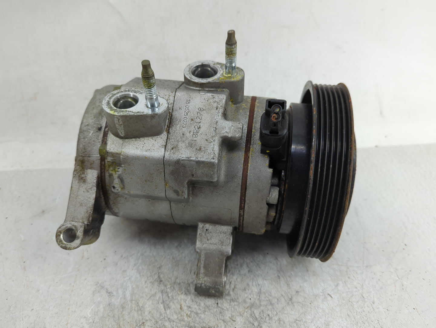 2009-2012 Jeep Liberty Air Conditioning A/c Ac Compressor Oem - Oemusedautoparts1.com