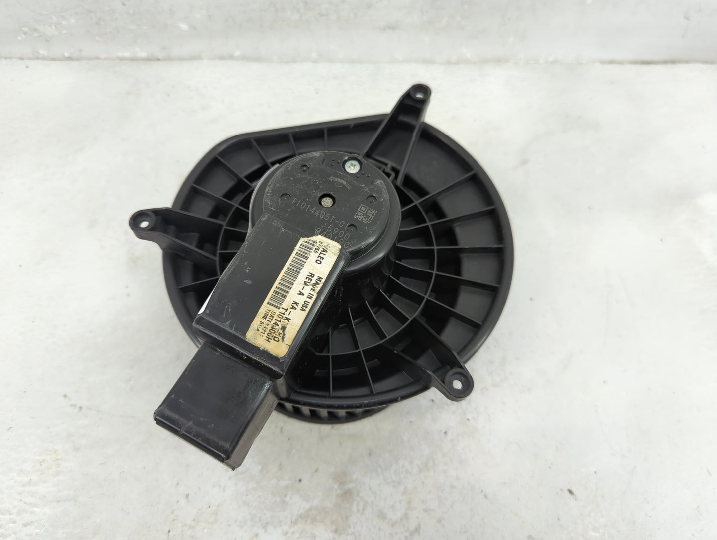 2010-2012 Jeep Liberty Rear Heater AC Blower Motor P/N:T1014406H Fits Fits 2010 2011 2012 OEM Used Auto Parts - Oemusedautop