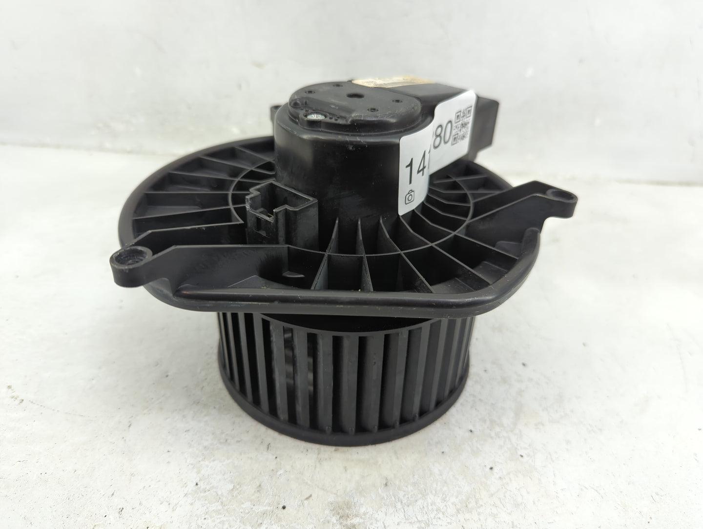 2010-2012 Jeep Liberty Rear Heater AC Blower Motor P/N:T1014406H Fits Fits 2010 2011 2012 OEM Used Auto Parts - Oemusedautop