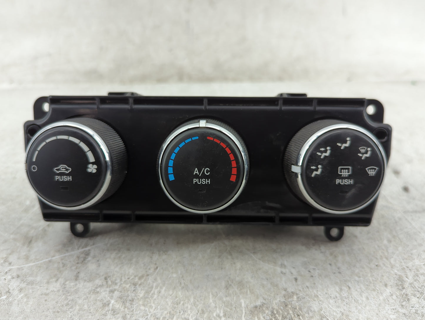 2010-2012 Jeep Liberty Climate Control Module Temperature AC/Heater Replacement P/N:P55111943AA Fits Fits 2010 2011 2012 OEM
