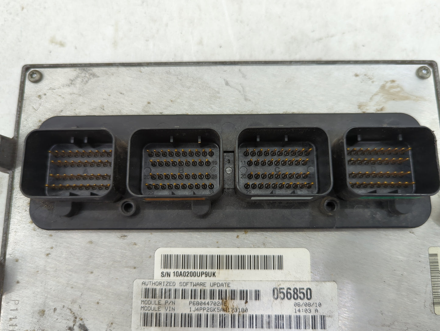 2010 Jeep Liberty PCM Engine Control Computer ECU ECM PCU OEM P/N:P68044702AE Fits OEM Used Auto Parts - Oemusedautoparts1.c