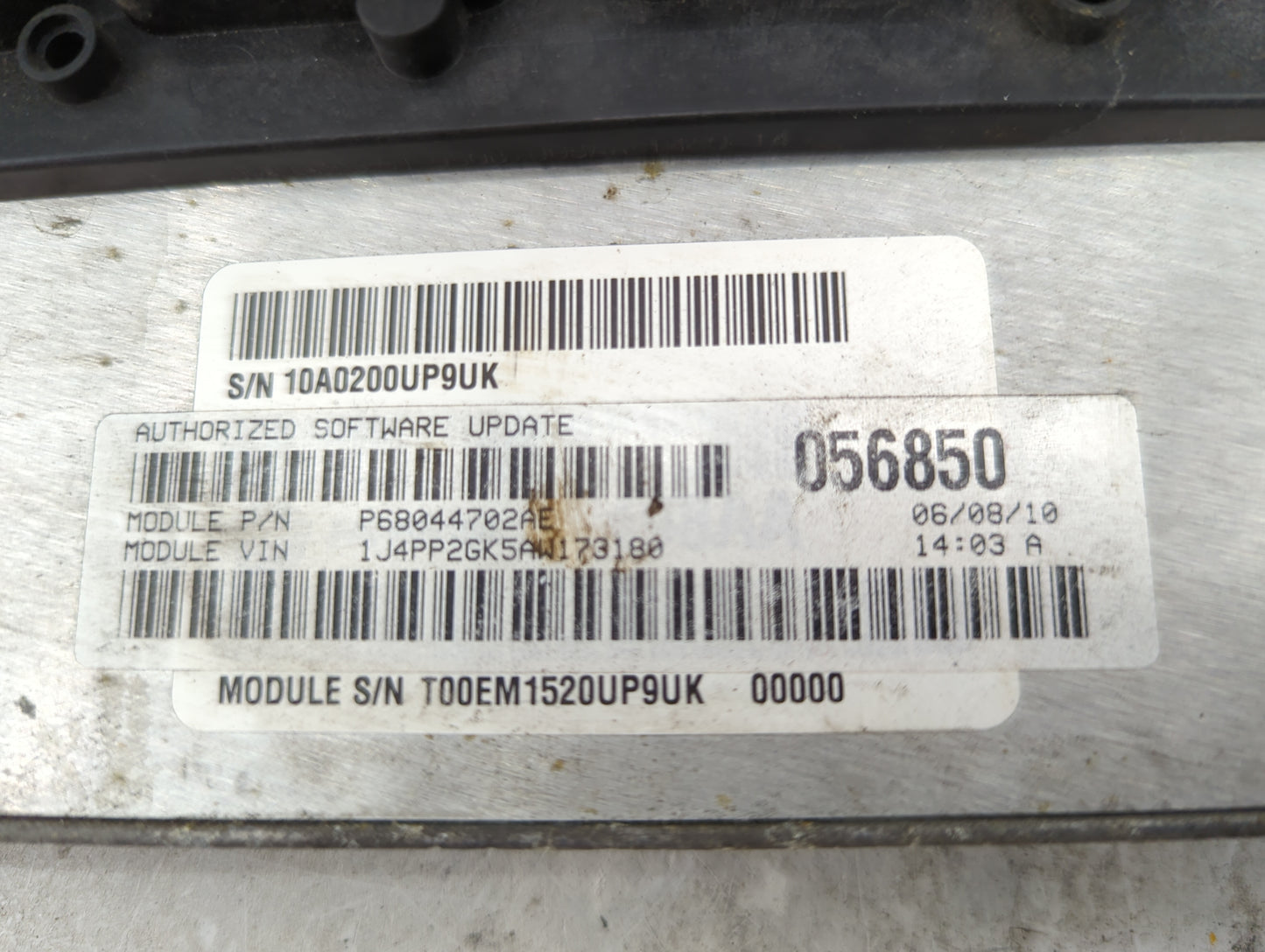 2010 Jeep Liberty PCM Engine Control Computer ECU ECM PCU OEM P/N:P68044702AE Fits OEM Used Auto Parts - Oemusedautoparts1.c