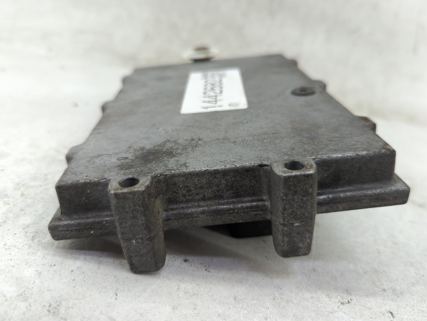 2010 Jeep Liberty PCM Engine Control Computer ECU ECM PCU OEM P/N:P68044702AE Fits OEM Used Auto Parts - Oemusedautoparts1.c