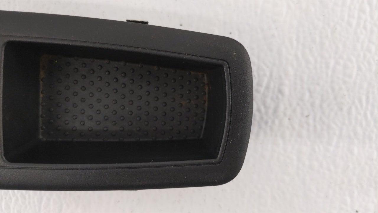 2010 Jeep Liberty Passeneger Right Power Window Switch 04602540af - Oemusedautoparts1.com