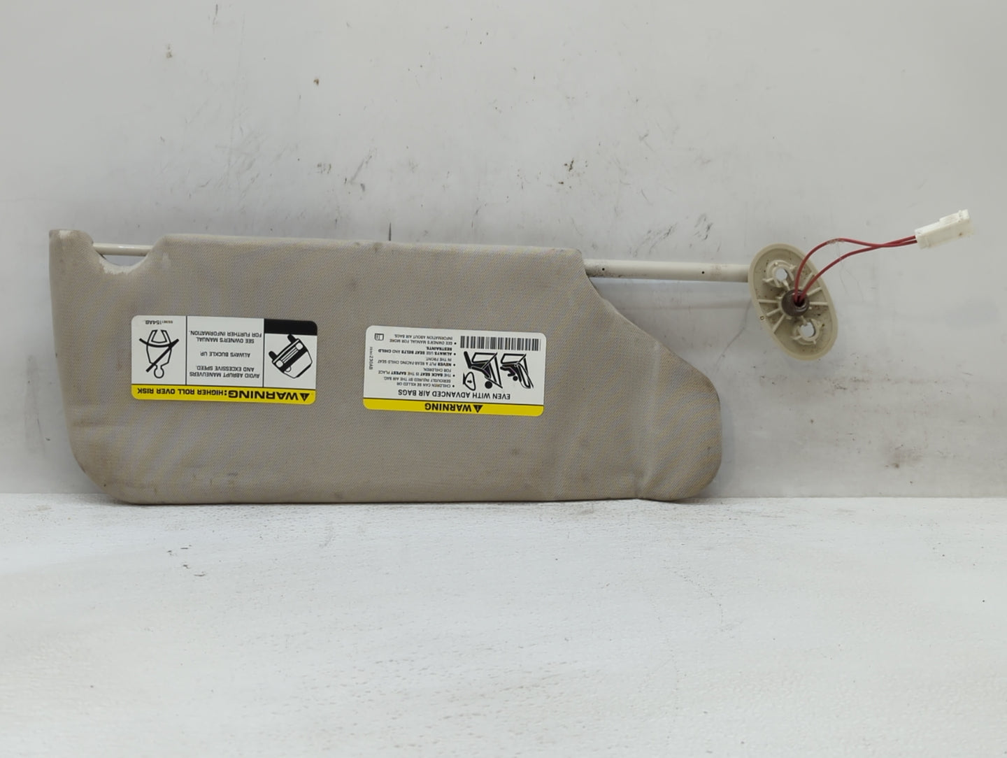 2008-2012 Jeep Liberty Sun Visor Shade Replacement Driver Left Mirror Fits Fits 2008 2009 2010 2011 2012 OEM Used Auto Parts