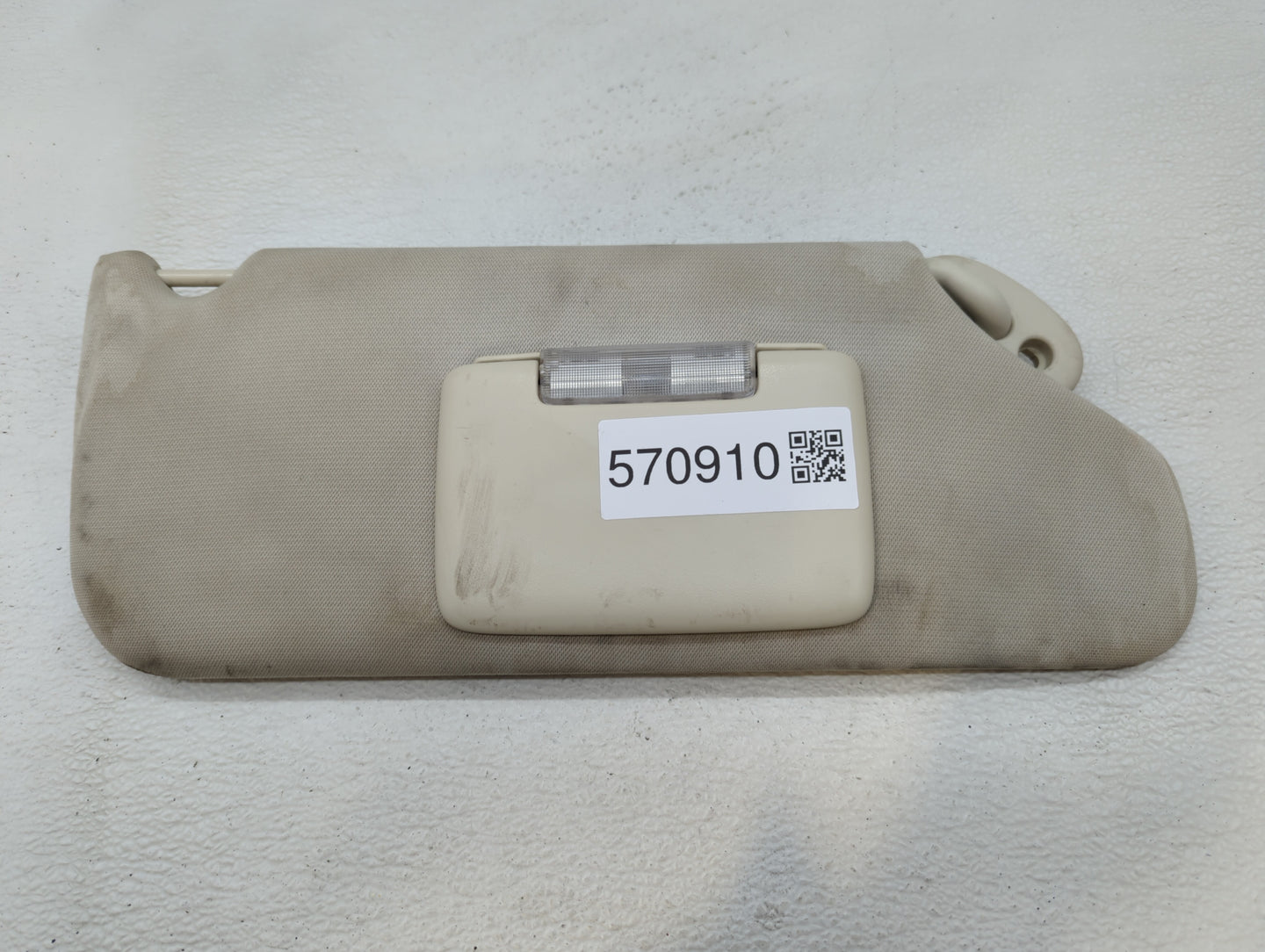2008-2012 Jeep Liberty Sun Visor Shade Replacement Passenger Right Mirror Fits Fits 2008 2009 2010 2011 2012 OEM Used Auto P