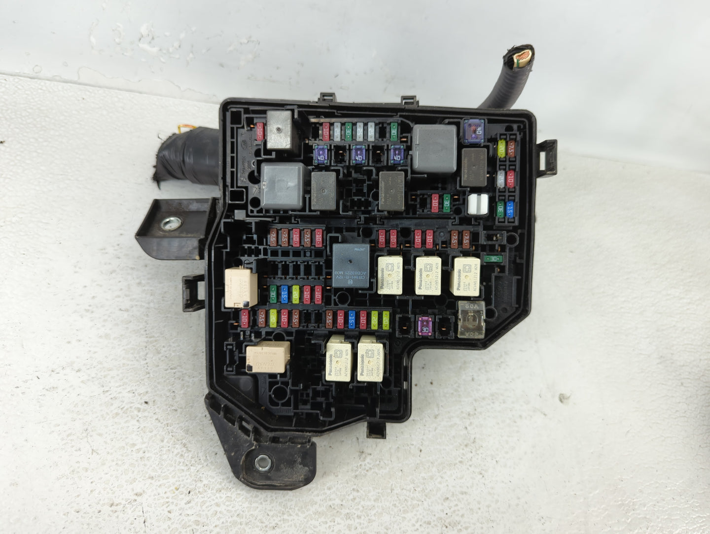 2010 Jeep Liberty Fusebox Fuse Box Relay Module Tipm >pp-td10<|8184 Ya1 - Oemusedautoparts1.com