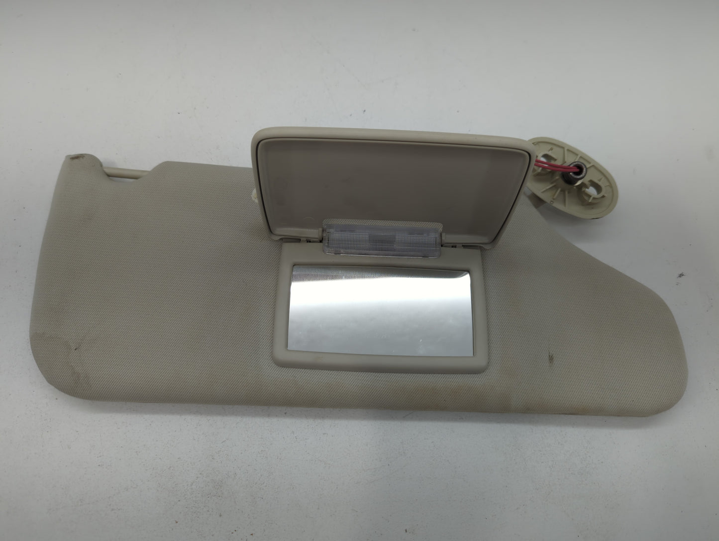 2008-2012 Jeep Liberty Sun Visor Shade Replacement Passenger Right Mirror Fits Fits 2008 2009 2010 2011 2012 OEM Used Auto P