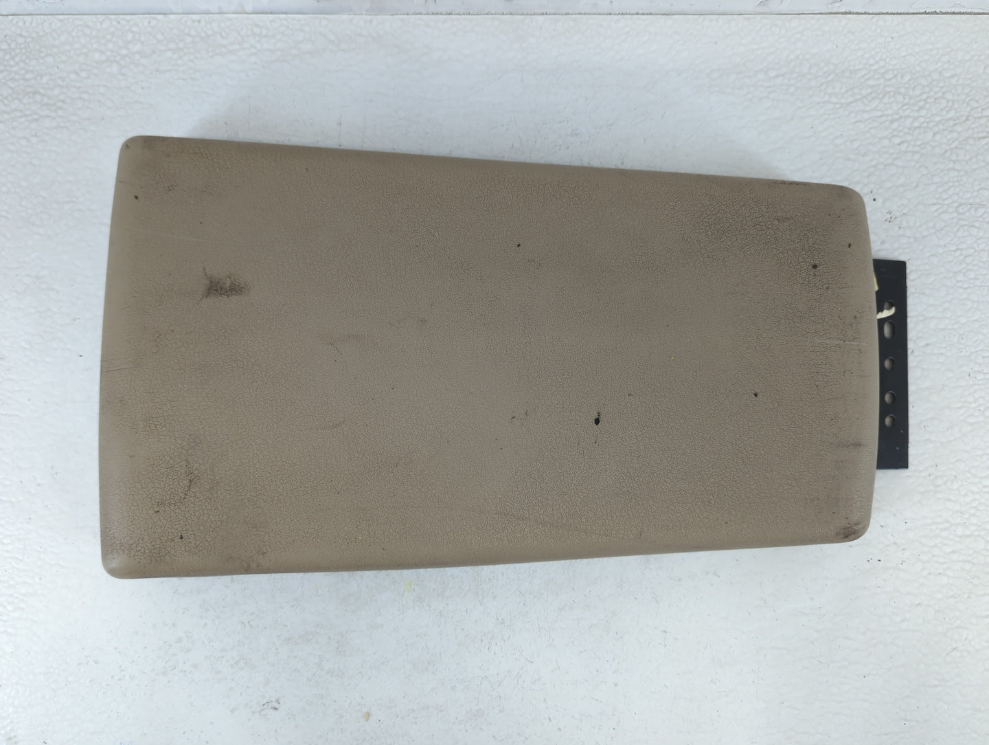 2009-2012 Jeep Liberty Center Console Armrest Cover Lid Beige - Oemusedautoparts1.com