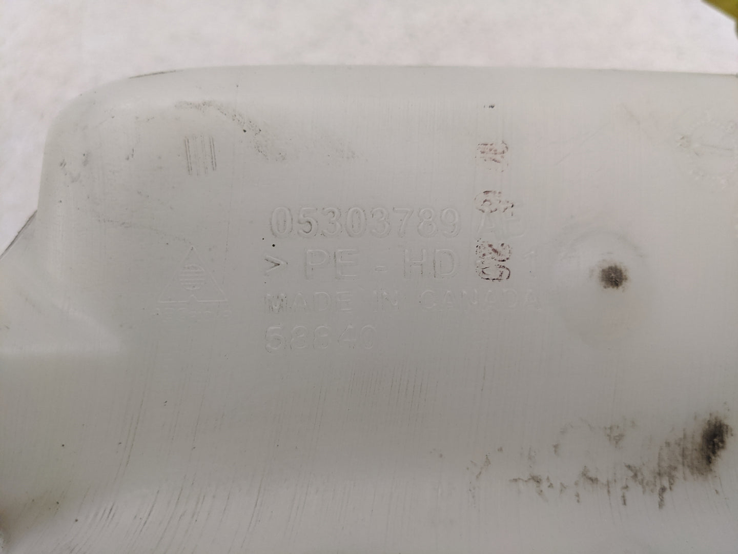 2007-2017 Jeep Patriot Windshield Washer Fluid Reservoir Bottle Oem - Oemusedautoparts1.com