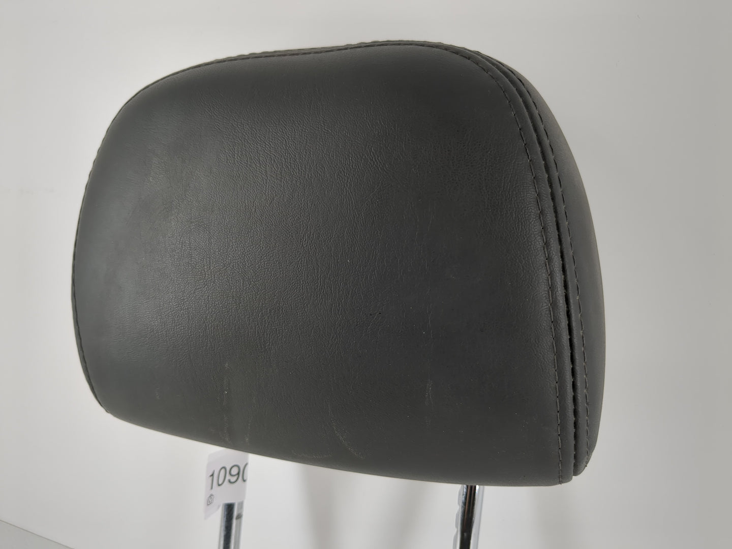 2009-2014 Jeep Patriot Headrest Head Rest Rear Seat Fits Fits 2009 2010 2011 2012 2013 2014 OEM Used Auto Parts - Oemusedaut