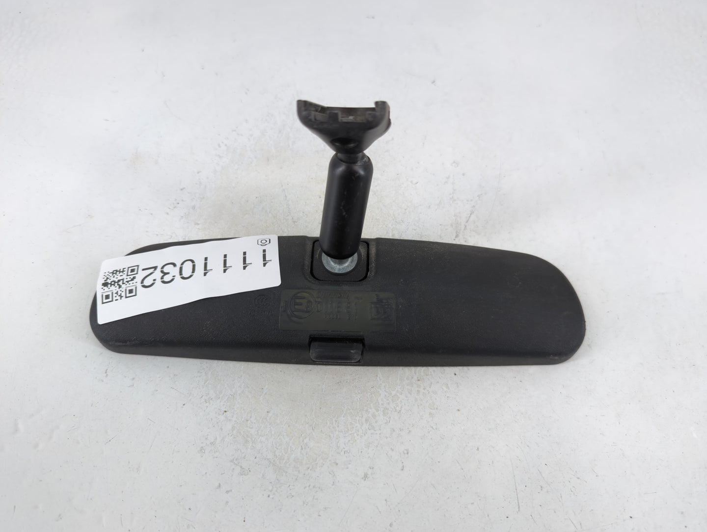 2007-2017 Jeep Patriot Interior Rear View Mirror Replacement OEM P/N:E8011681 Fits OEM Used Auto Parts - Oemusedautoparts1.c
