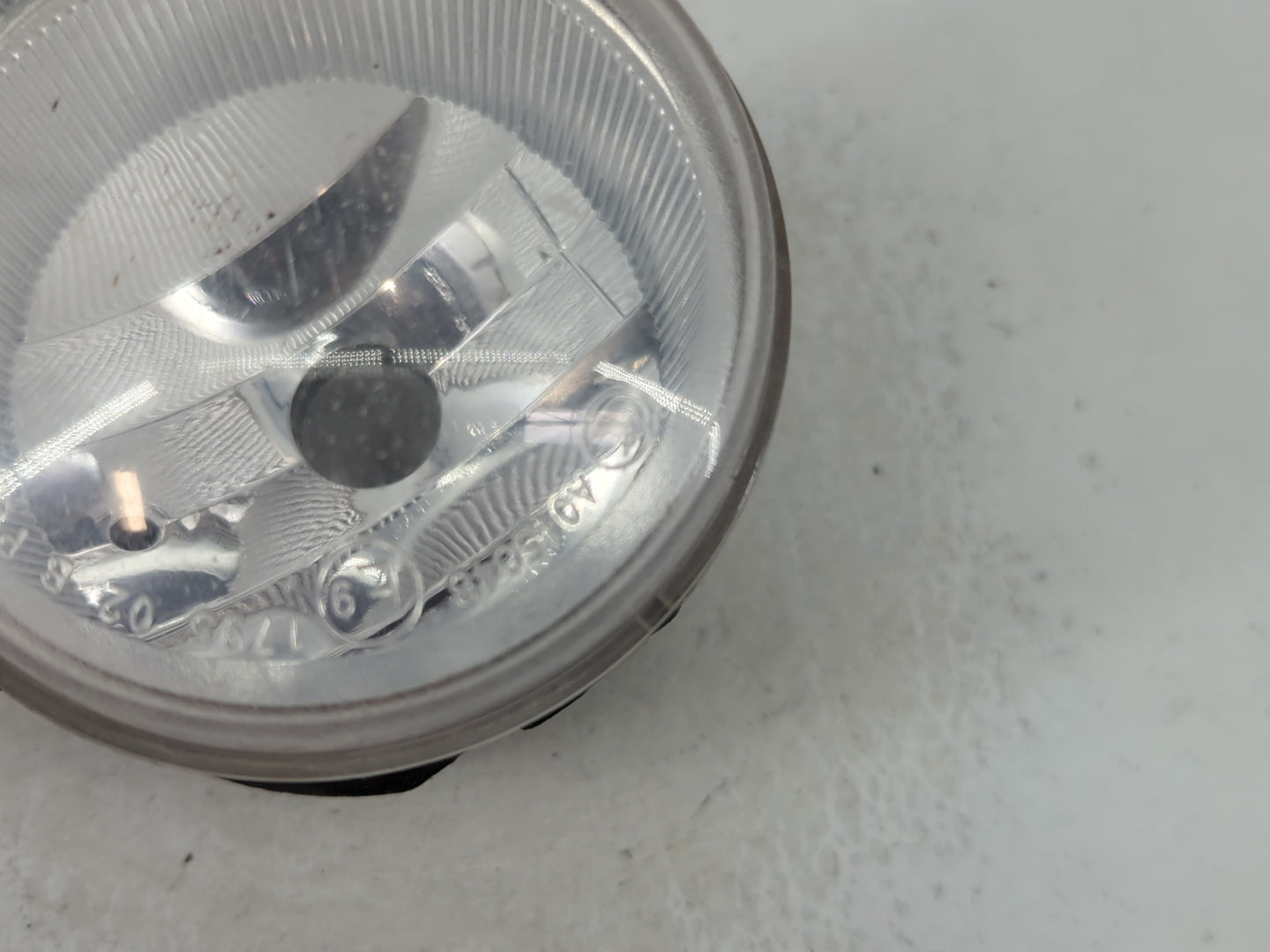 2010-2010 Jeep Patriot Driver Left Oem Front Light Lamp - Oemusedautoparts1.com