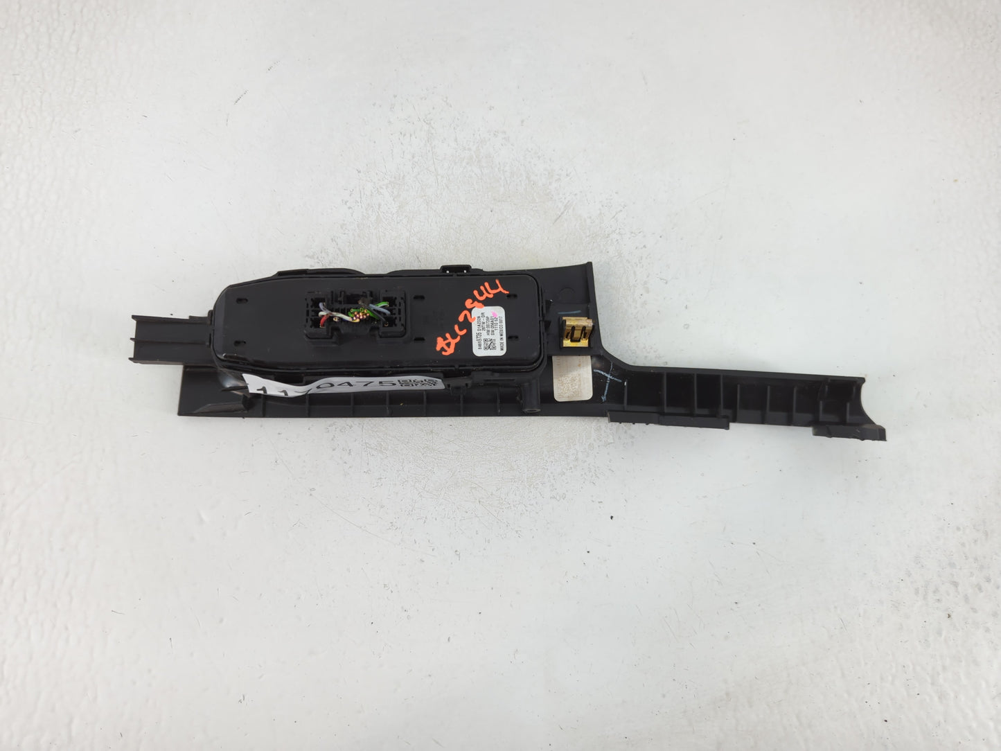 2007-2010 Jeep Patriot Master Power Window Switch Replacement Driver Side Left P/N:84699726 Fits Fits 2007 2008 2009 2010 OE