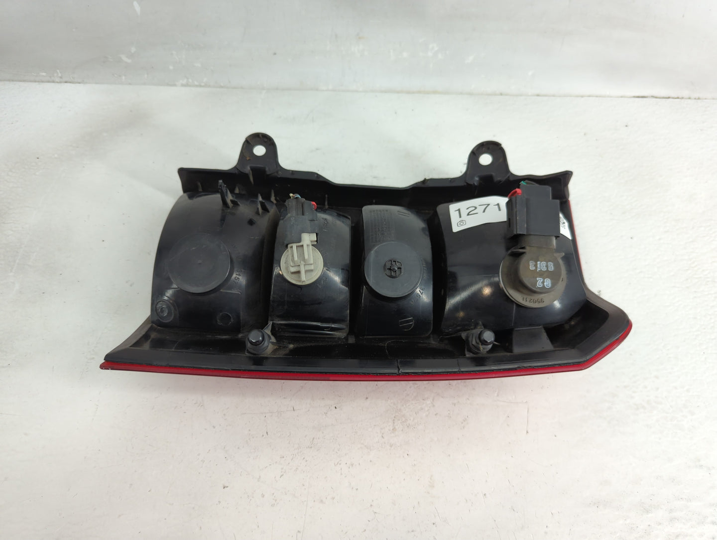 2008-2017 Jeep Patriot Tail Light Assembly Driver Left OEM Fits Fits 2008 2009 2010 2011 2012 2013 2014 2015 2016 2017 OEM U