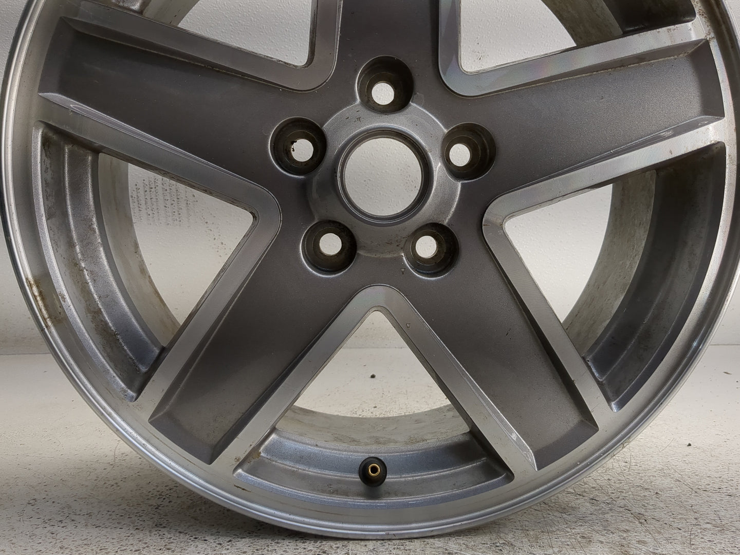 2007-2010 Jeep Patriot Oem Wheel Rim 1357859 - Oemusedautoparts1.com