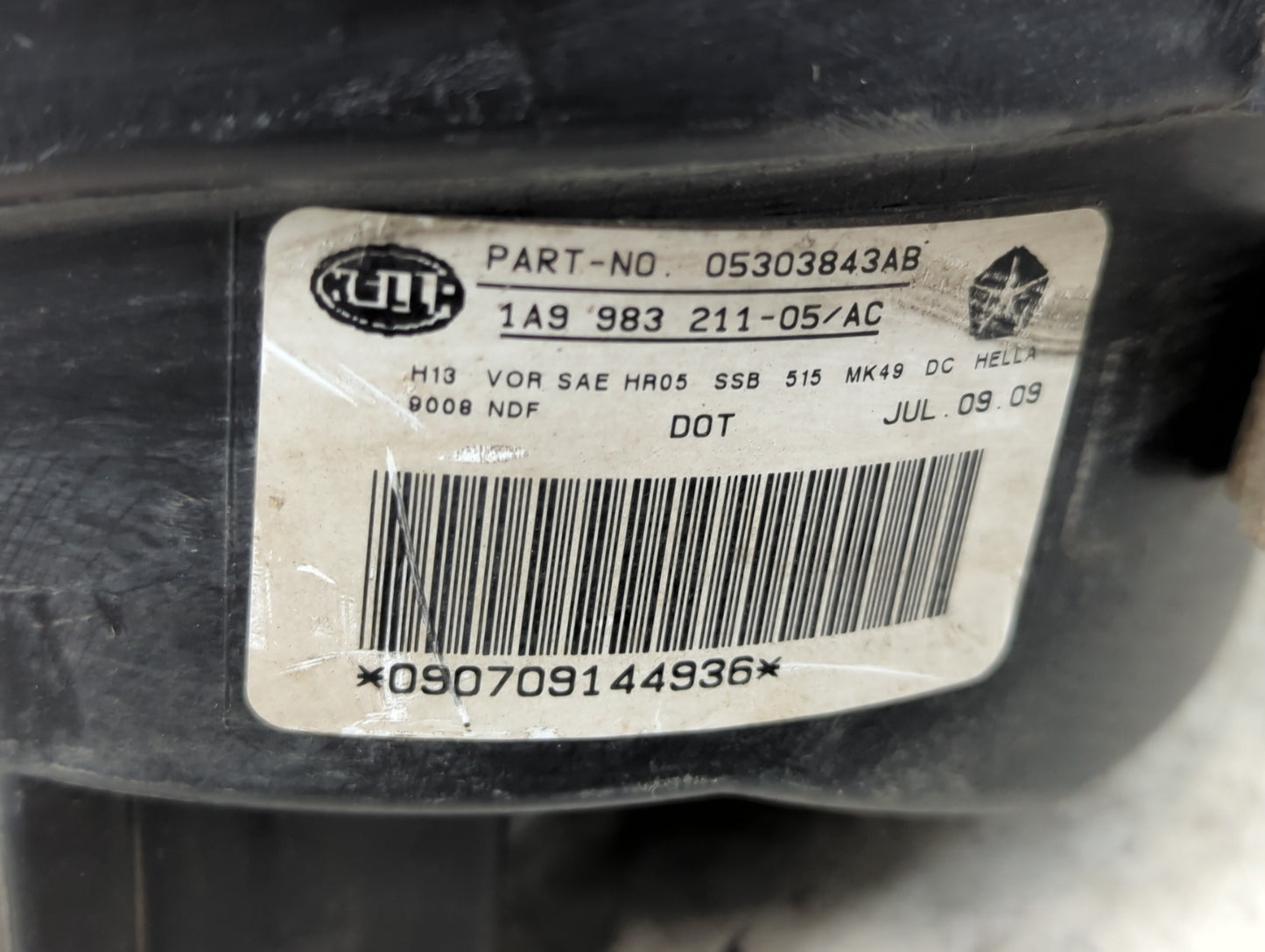 2007-2017 Jeep Patriot Driver Left Oem Head Light Headlight Lamp - Oemusedautoparts1.com