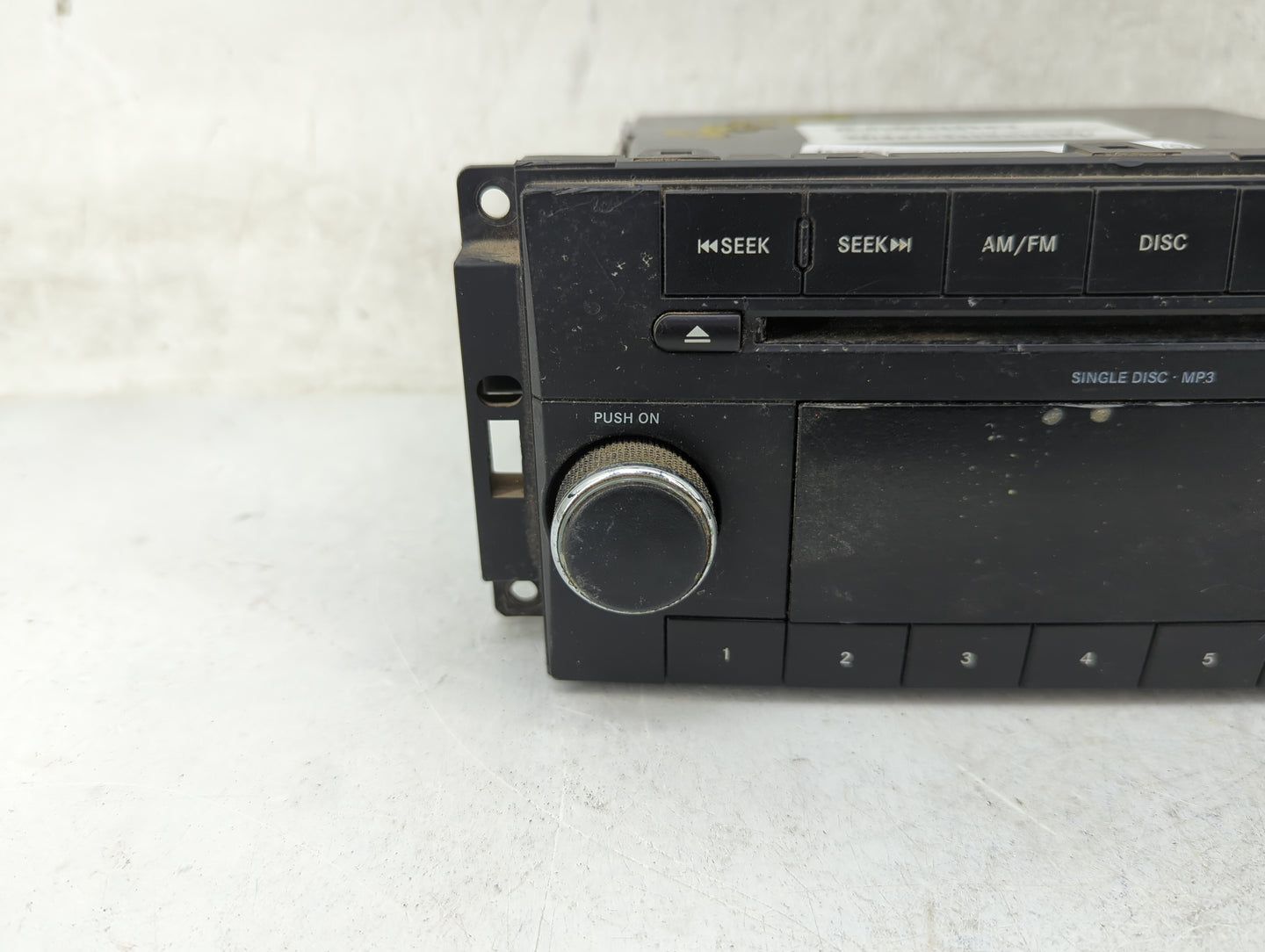 2009-2010 Jeep Patriot Radio AM FM Cd Player Receiver Replacement P/N:P05091111AC Fits Fits 2008 2009 2010 OEM Used Auto Par