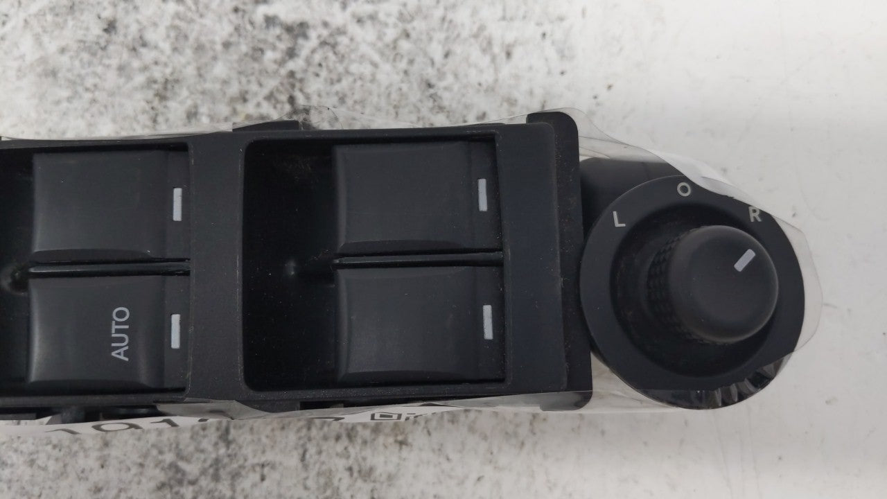 2011-2017 Jeep Patriot Master Power Window Switch Replacement Driver Side Left P/N:04602780AA 56040694AD Fits OEM Used Auto 