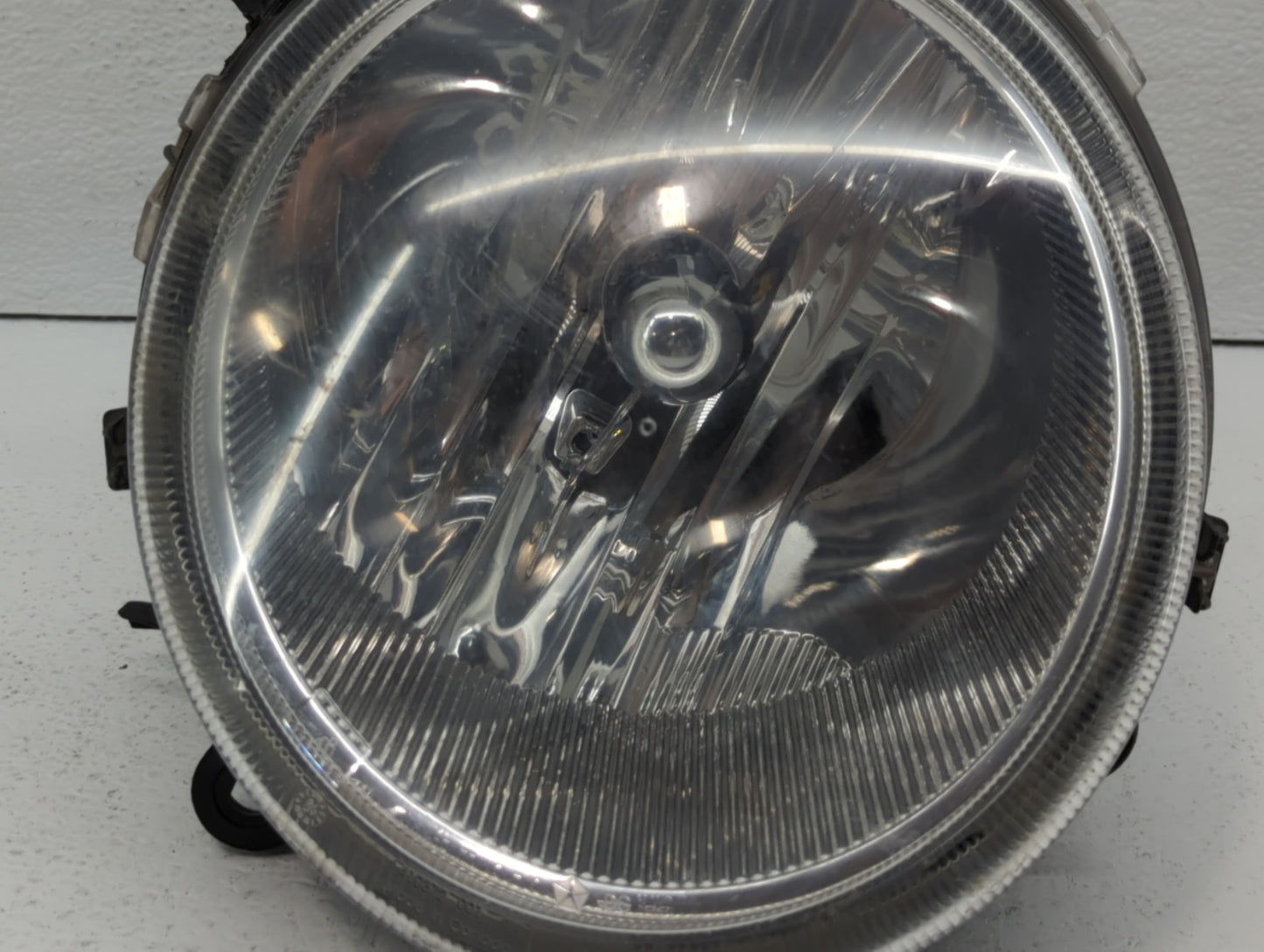 2007-2017 Jeep Patriot Passenger Right Oem Head Light Headlight Lamp - Oemusedautoparts1.com