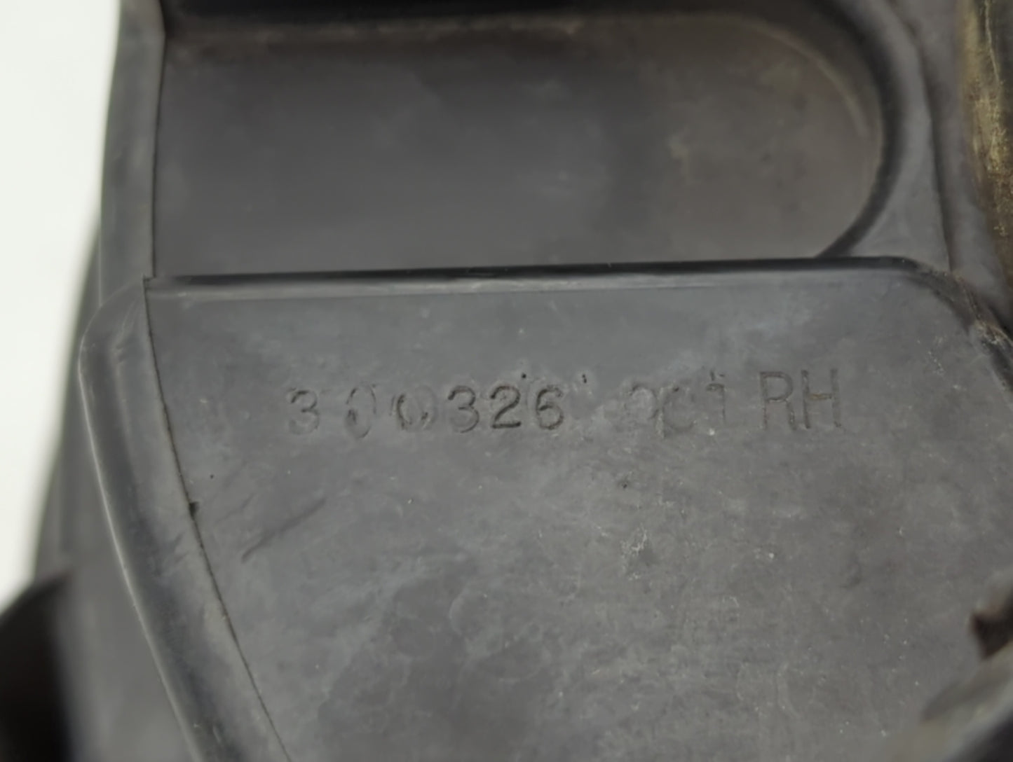 2007-2017 Jeep Patriot Passenger Right Oem Head Light Headlight Lamp - Oemusedautoparts1.com