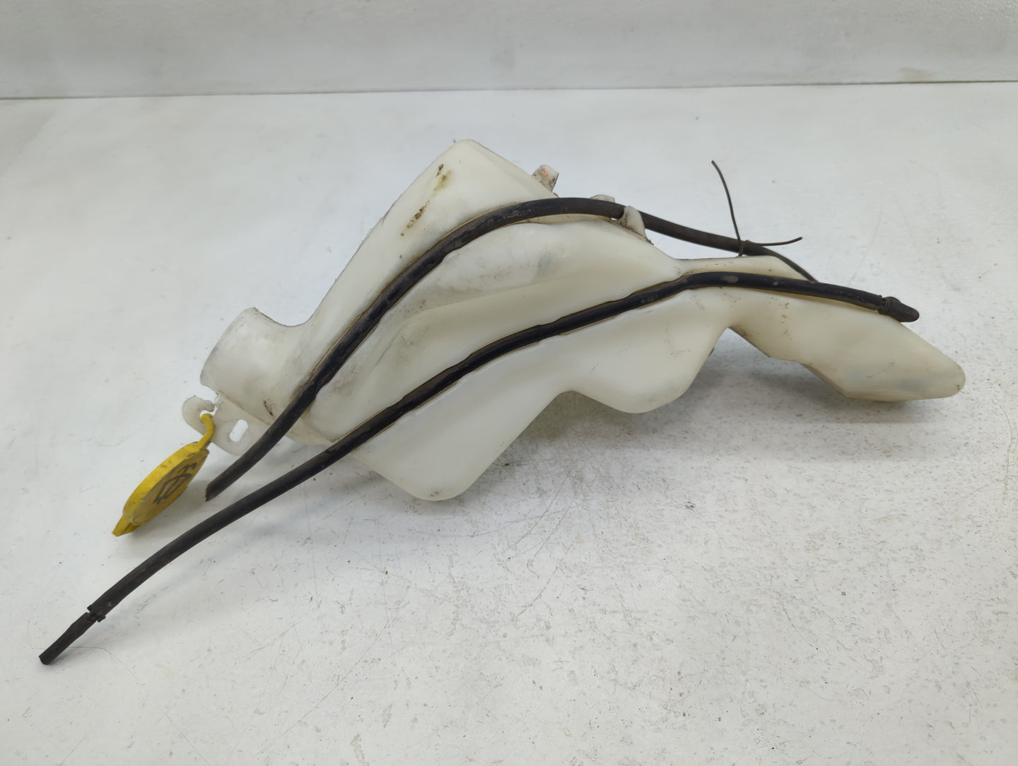 2007-2017 Jeep Patriot Windshield Washer Fluid Reservoir Bottle Oem - Oemusedautoparts1.com