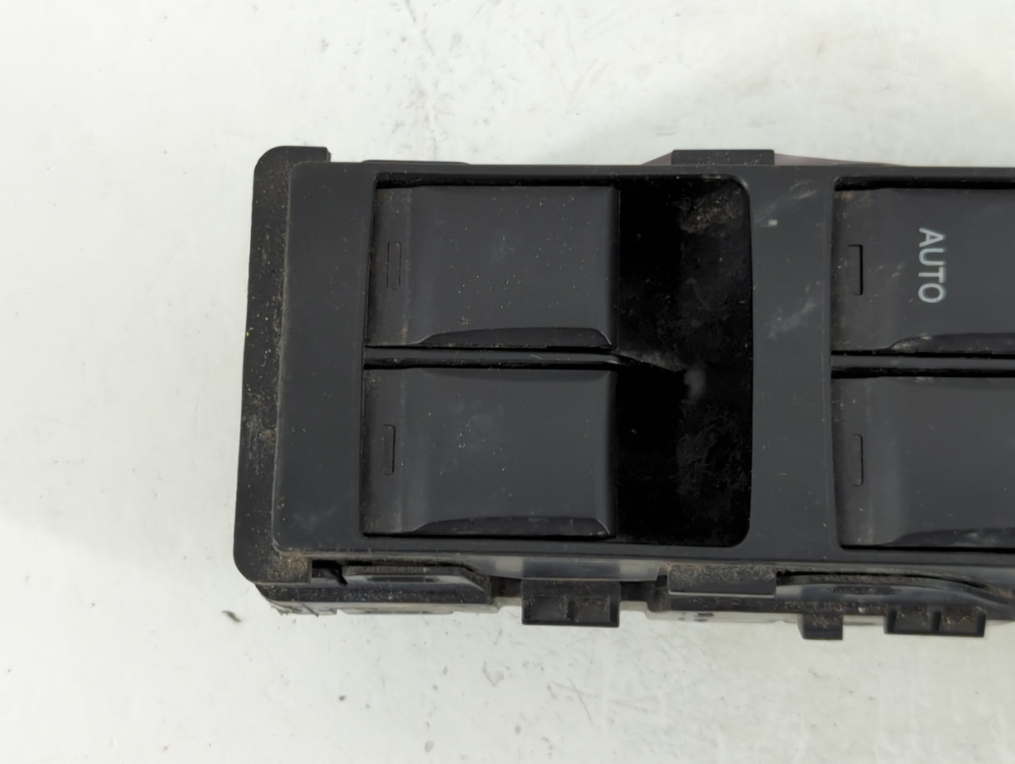 2007-2010 Jeep Patriot Master Power Window Switch Replacement Driver Side Left Fits Fits 2007 2008 2009 2010 OEM Used Auto P
