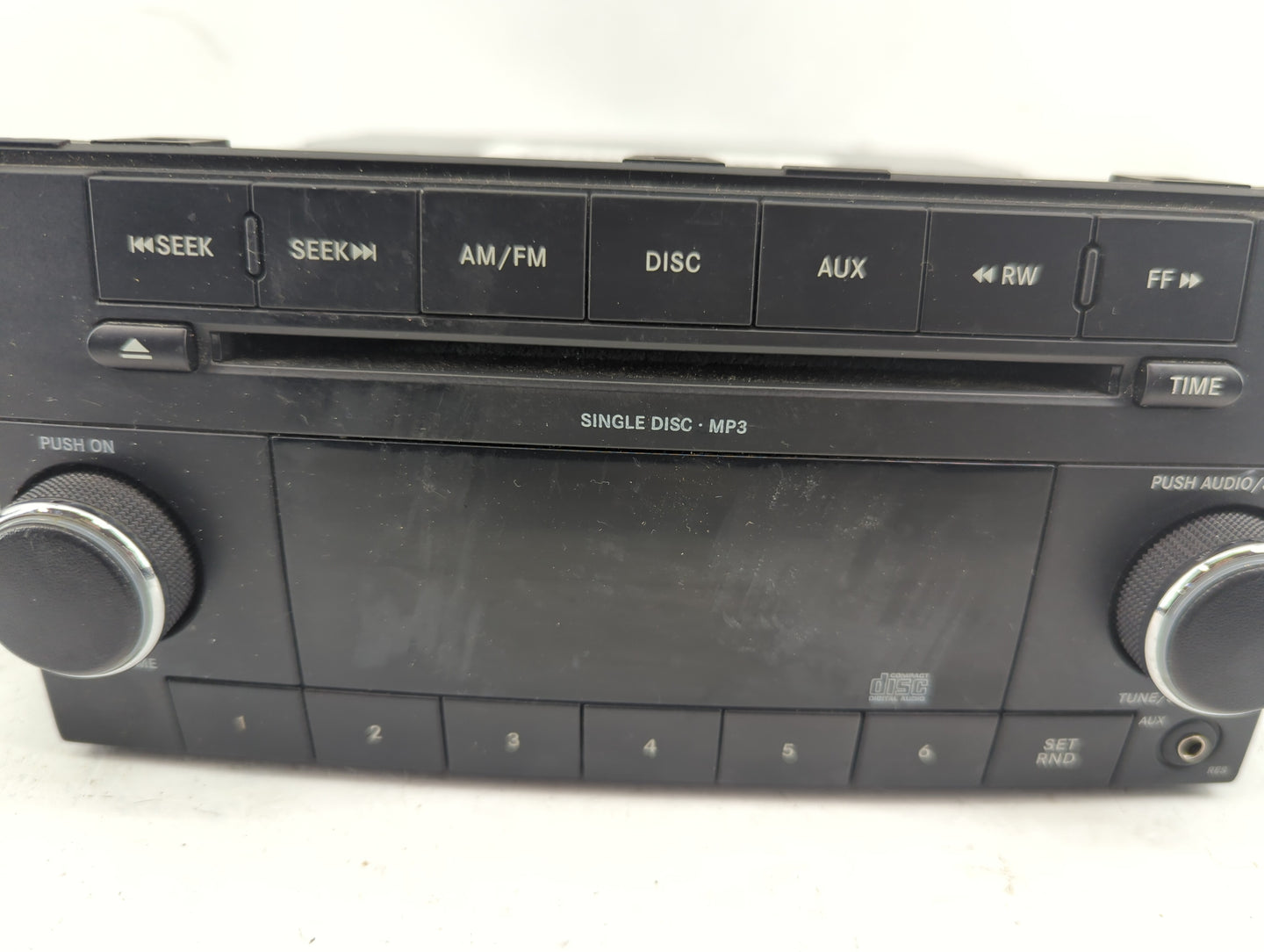 2009-2010 Jeep Patriot Radio AM FM Cd Player Receiver Replacement P/N:P05091111AC Fits Fits 2008 2009 2010 OEM Used Auto Par