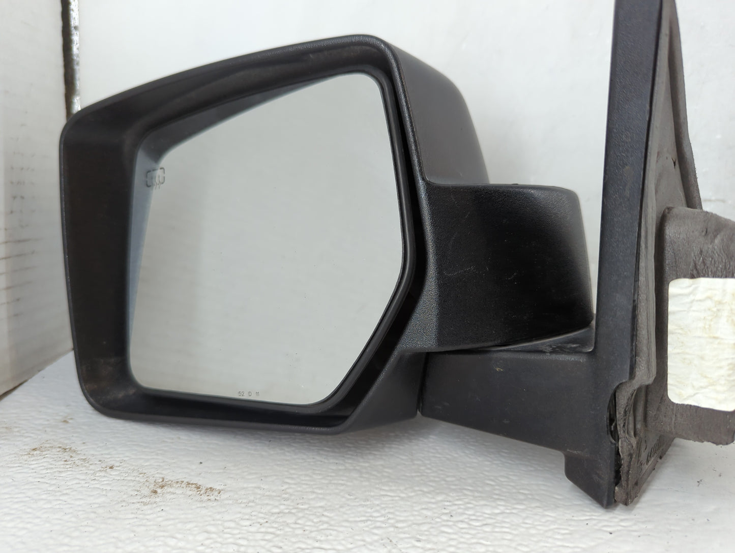 2007-2012 Jeep Patriot Driver Side View Mirror - Left Door Mirror OEM Used - Oemusedautoparts1.com