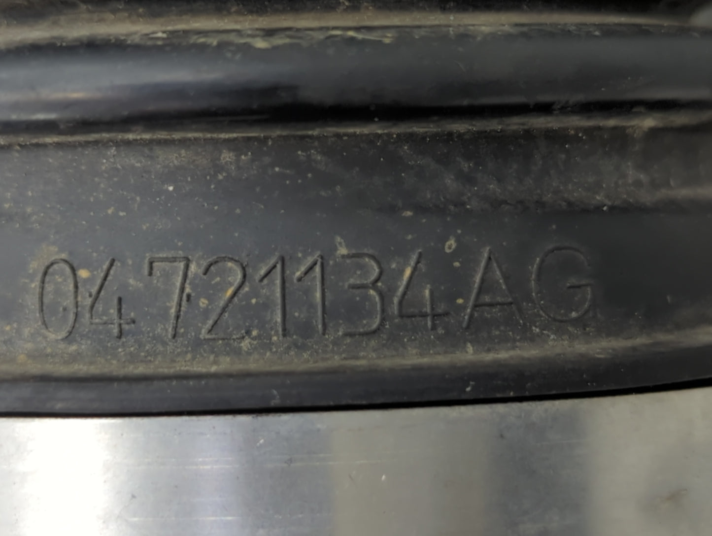 2010 Jeep Wrangler Air Cleaner Intake Duct Hose Tube - Oemusedautoparts1.com