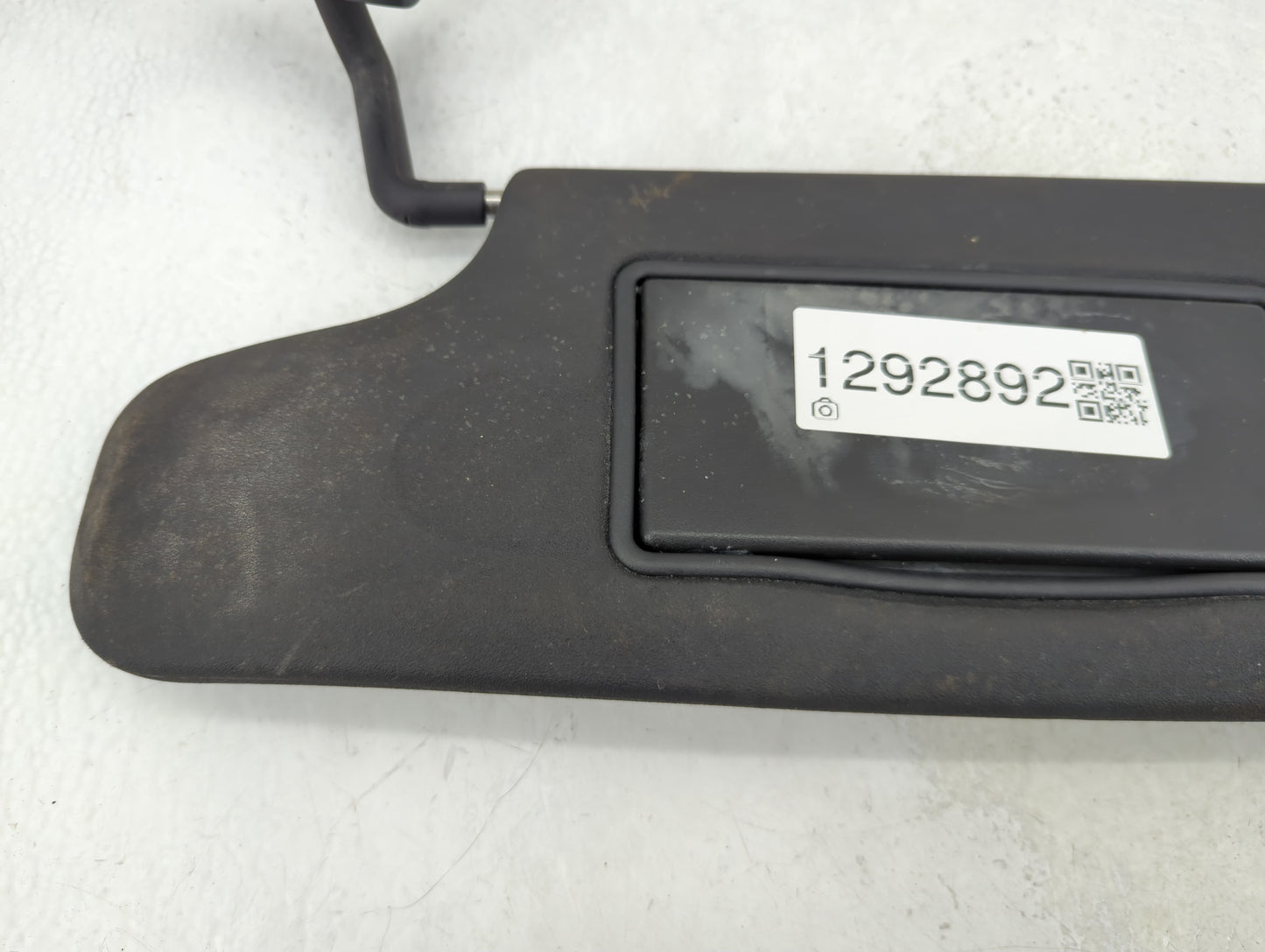 2010 Jeep Wrangler Sun Visor Shade Replacement Driver Left Mirror Fits OEM Used Auto Parts - Oemusedautoparts1.com