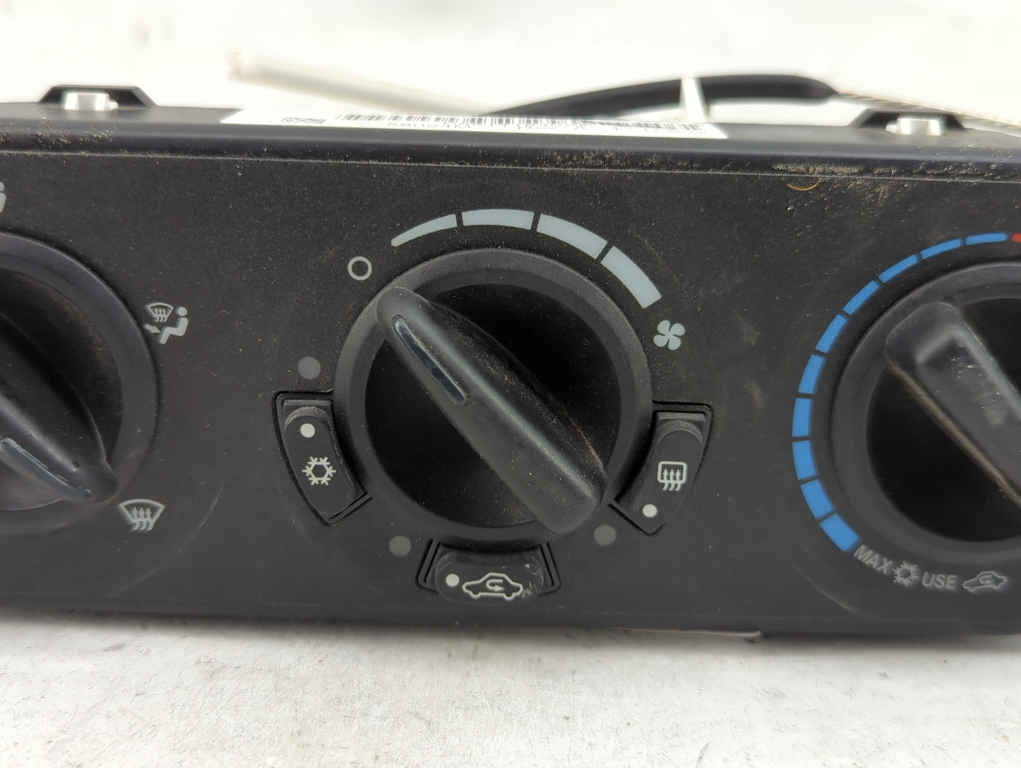 2007-2010 Jeep Wrangler Climate Control Module Temperature AC/Heater Replacement P/N:P55111840AE Fits Fits 2007 2008 2009 20