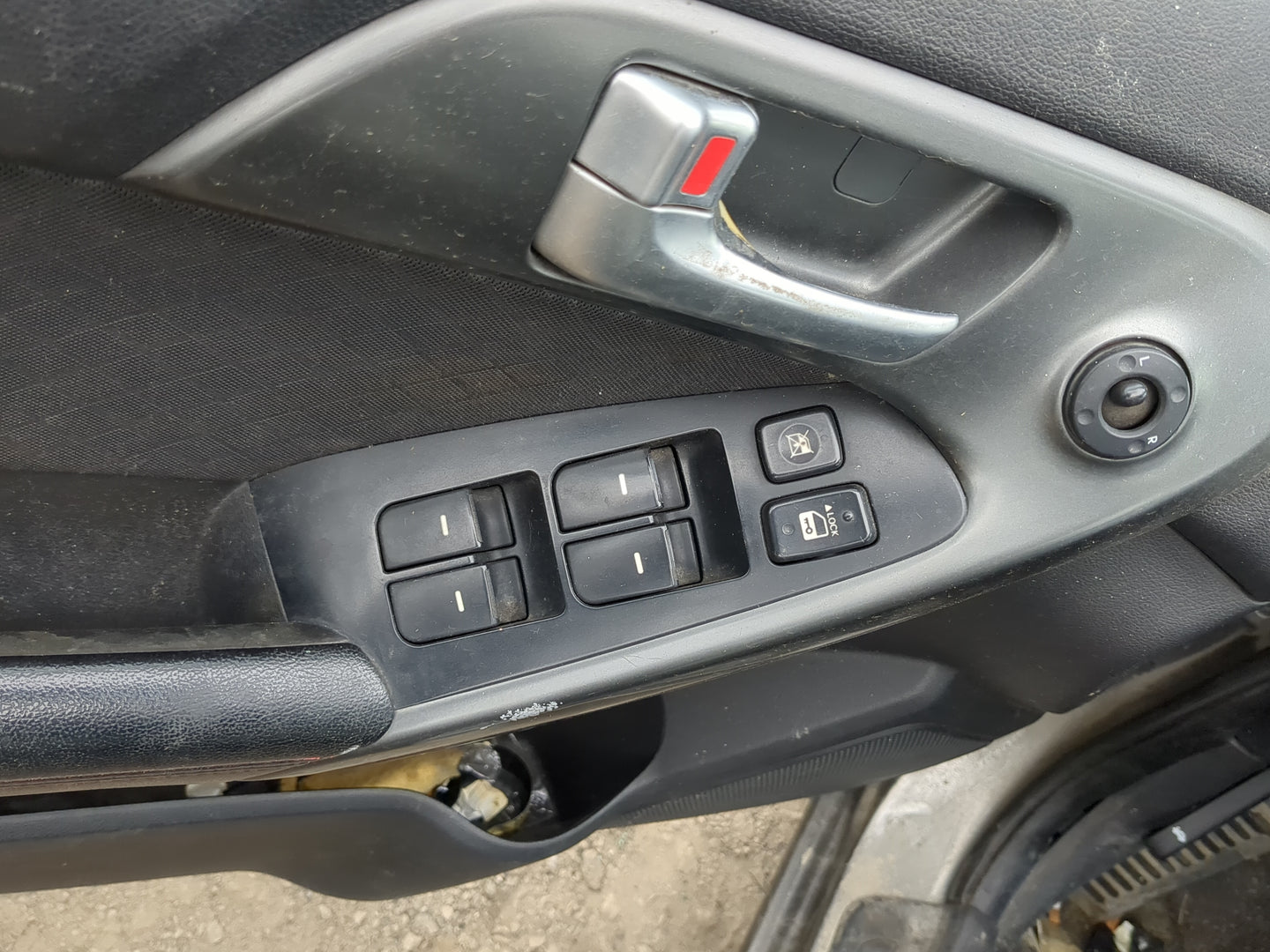 2010-2013 Kia Forte Master Power Window Switch Replacement Driver Side Left Fits Fits 2010 2011 2012 2013 OEM Used Auto Part