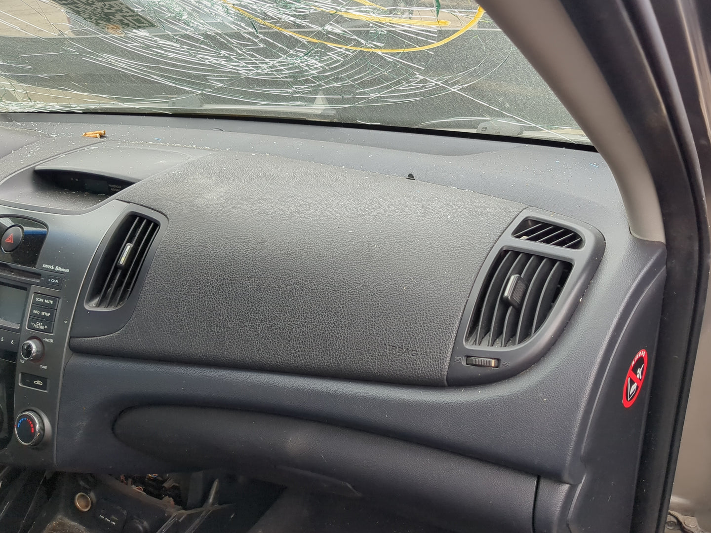 2010-2013 Kia Forte Air Bag Passenger Right Dashboard OEM Fits Fits 2010 2011 2012 2013 OEM Used Auto Parts - Oemusedautopar