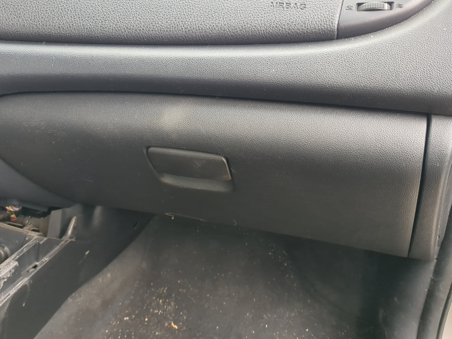 2010 Kia Forte Passenger Glove Box Door Storage Compartment - Oemusedautoparts1.com