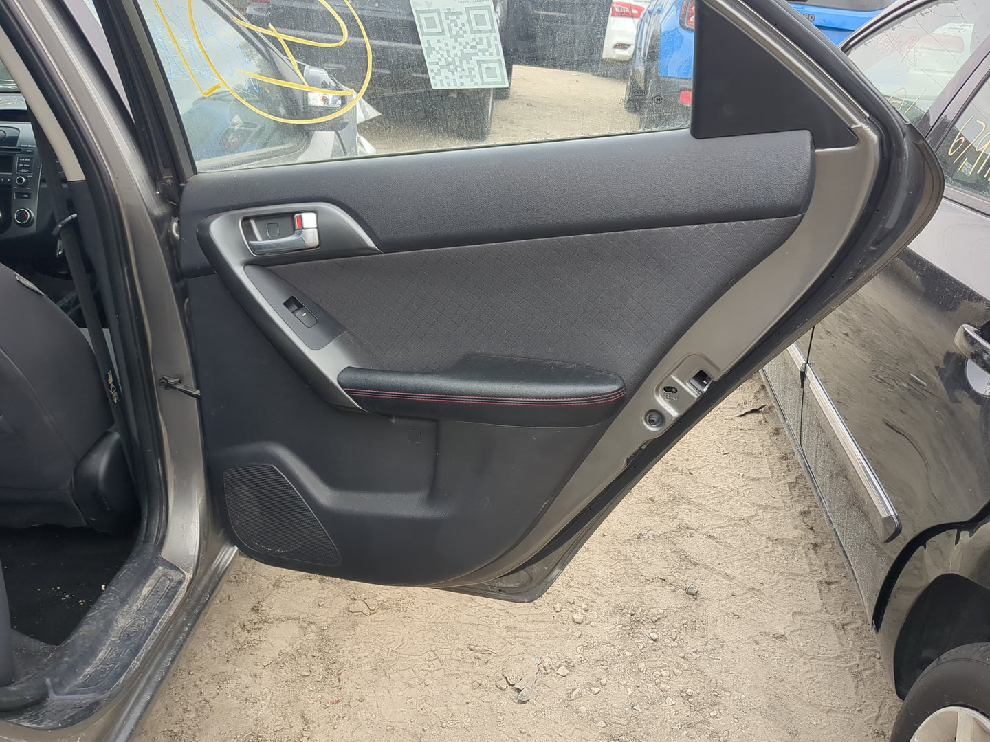 2010-2013 Kia Forte Passenger Rear Door Oem - Oemusedautoparts1.com