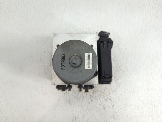 2010 Kia Forte ABS Pump Control Module Replacement P/N:58920-1M700 Fits OEM Used Auto Parts