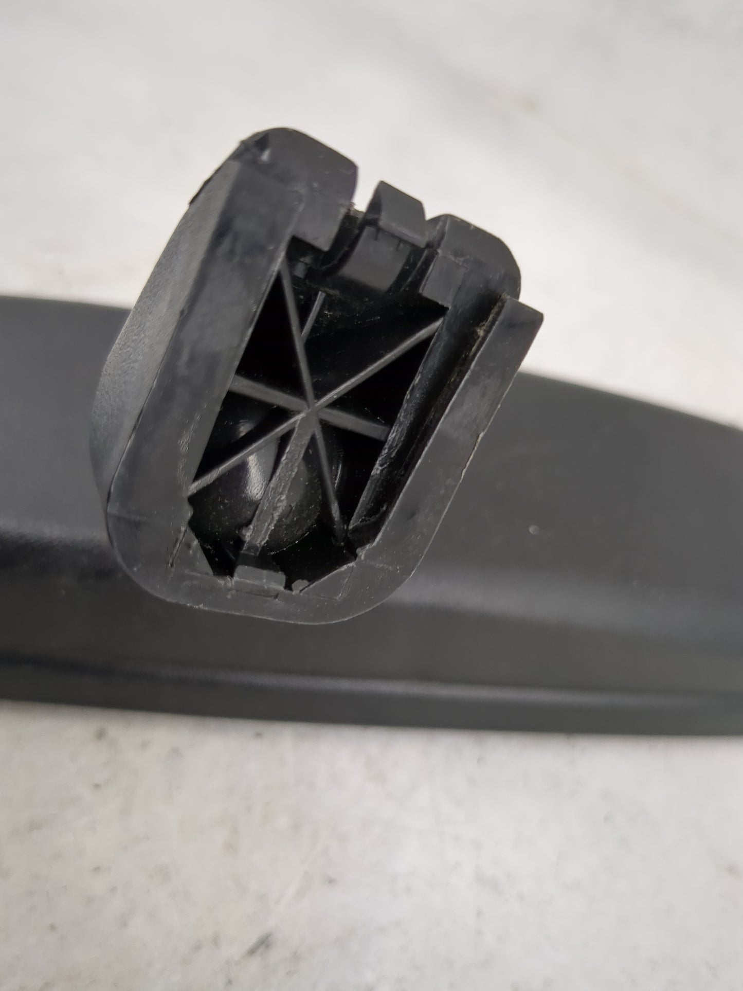 2010-2019 Kia Forte Interior Rear View Mirror Replacement OEM Fits OEM Used Auto Parts - Oemusedautoparts1.com