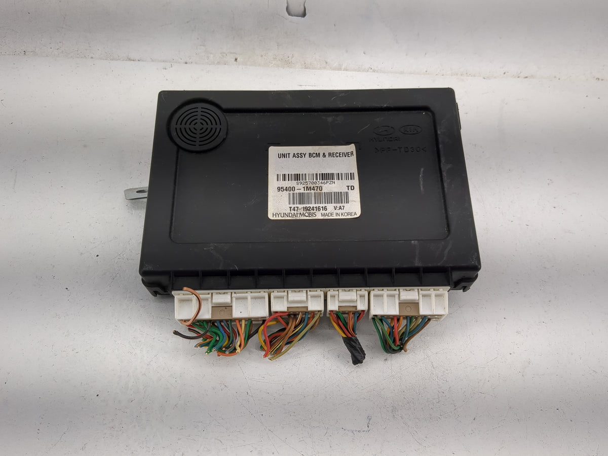 2010-2013 Kia Forte Body Control Module Bcm 1276999 - Oemusedautoparts1.com