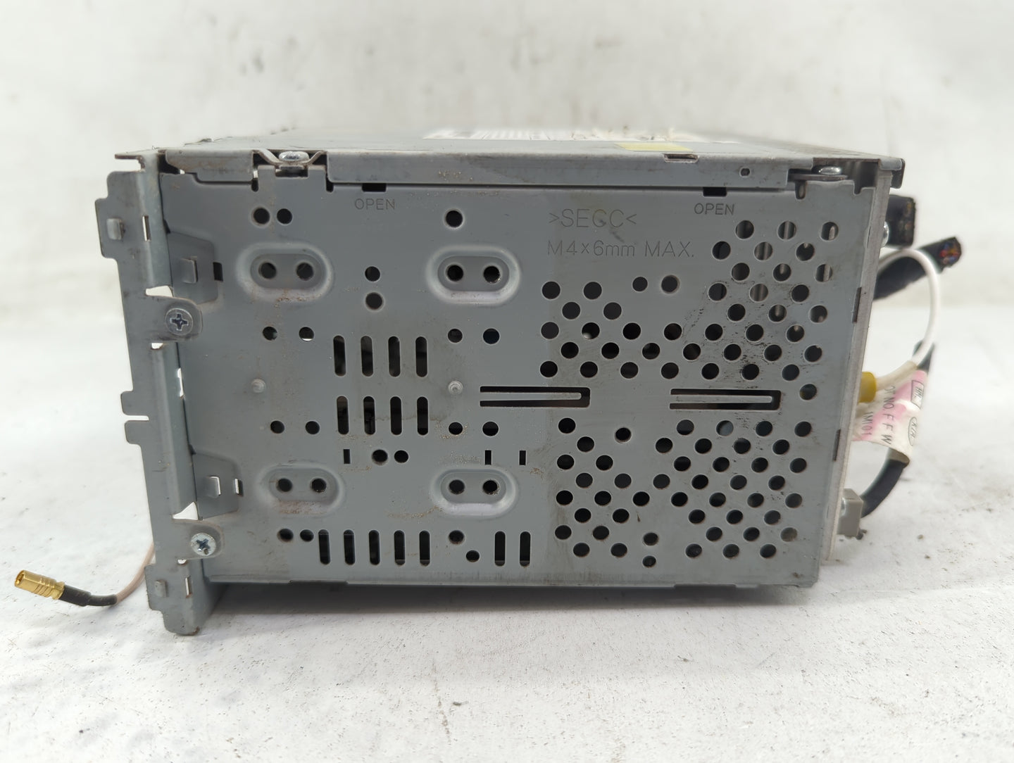2010-2013 Kia Forte Radio AM FM Cd Player Receiver Replacement P/N:96150-1M220AM A-200TD Fits Fits 2010 2011 2012 2013 OEM U