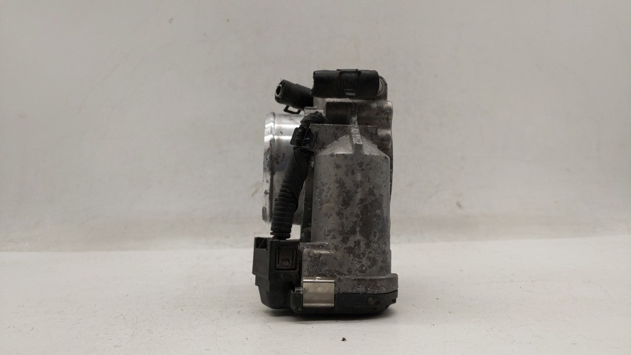 2010-2013 Kia Forte Throttle Body P/N:35100-2G200 Fits Fits 2010 2011 2012 2013 OEM Used Auto Parts - Oemusedautoparts1.com