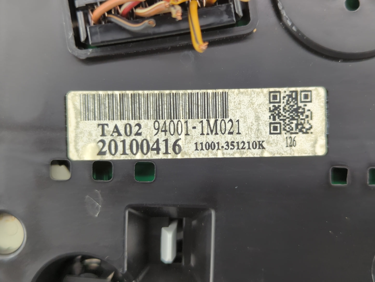 2010 Kia Forte Instrument Cluster Speedometer Gauges P/N:94001-1M061 94001-1M021 Fits OEM Used Auto Parts - Oemusedautoparts