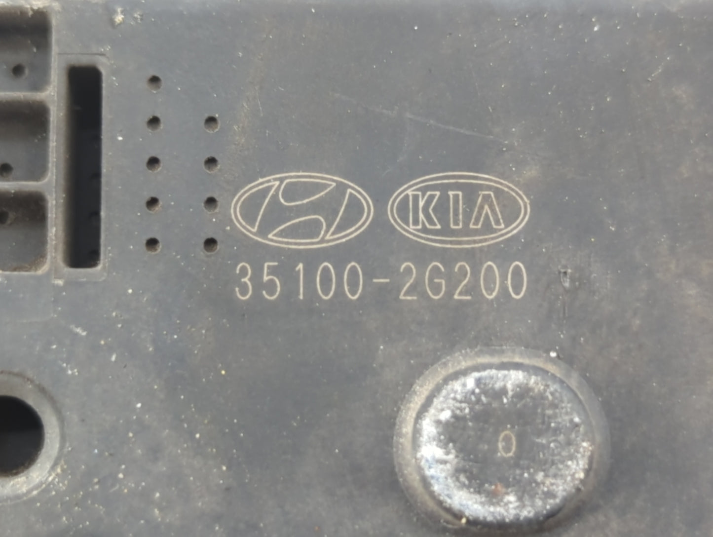 2010-2013 Kia Forte Throttle Body P/N:35100-2G200 Fits Fits 2010 2011 2012 2013 OEM Used Auto Parts - Oemusedautoparts1.com