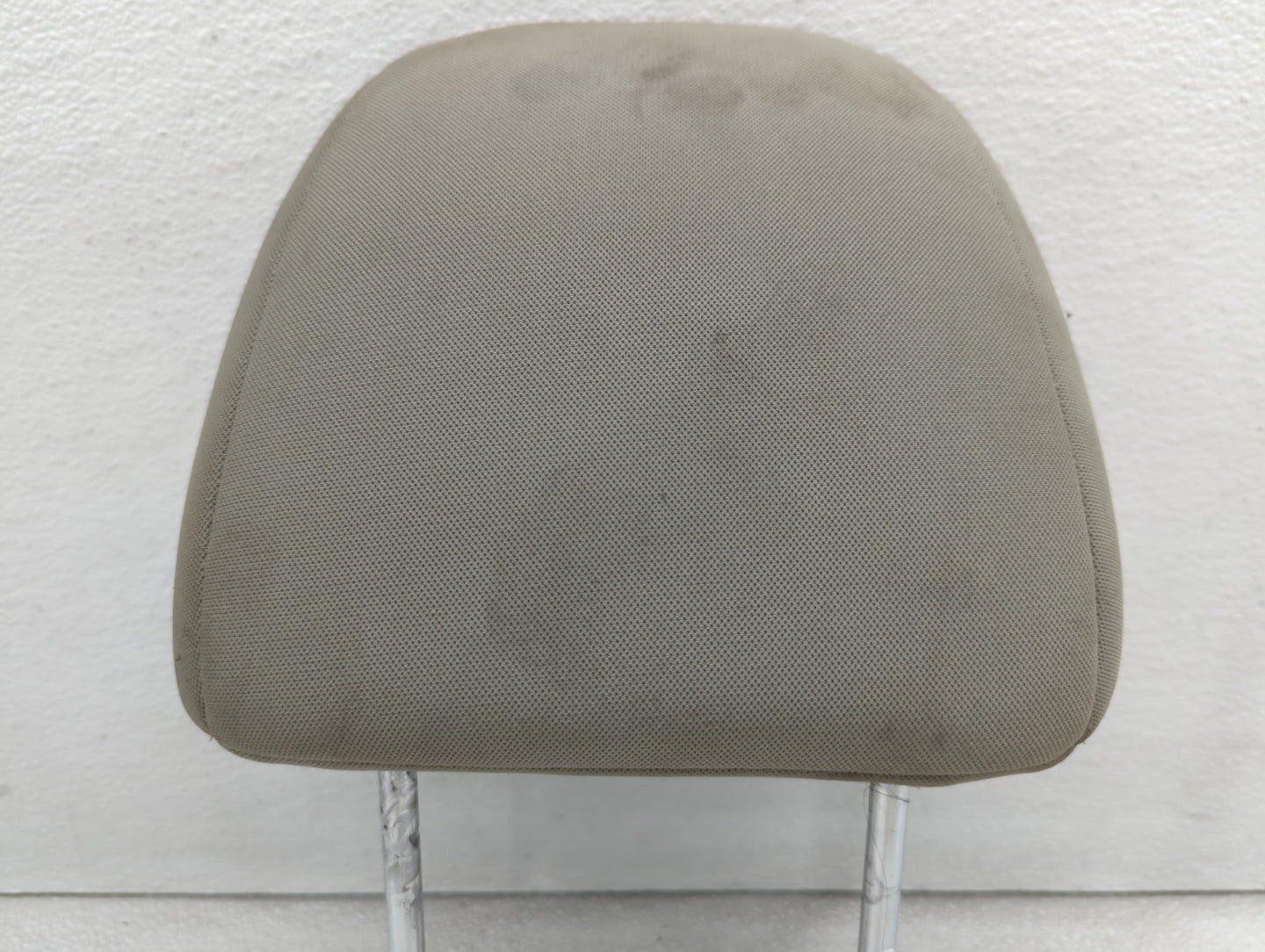 2010-2013 Kia Forte Headrest Head Rest Front Driver Passenger Seat Grey - Oemusedautoparts1.com