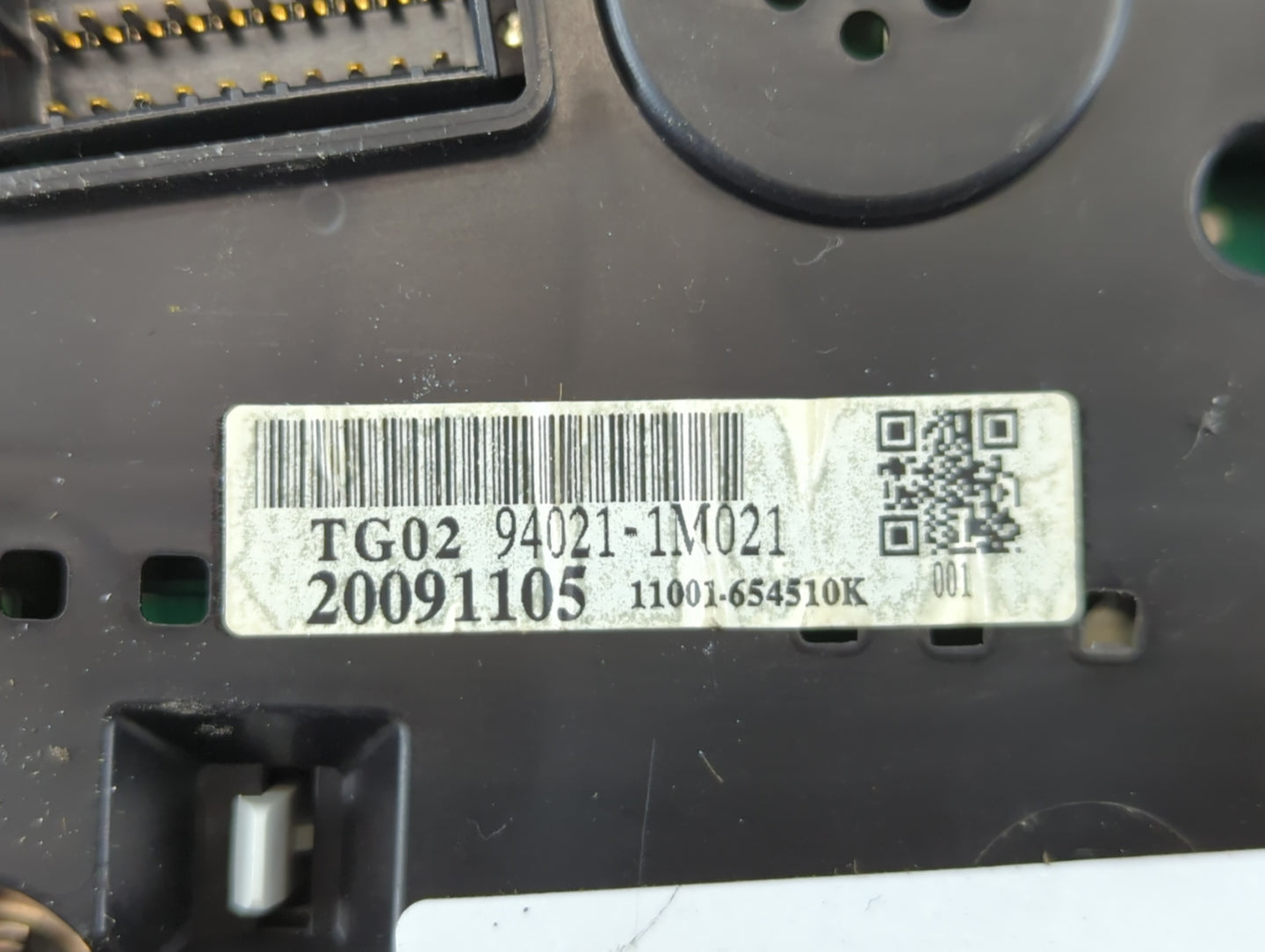 2010 Kia Forte Instrument Cluster Speedometer Gauges P/N:94001-1M061 94001-1M021 Fits OEM Used Auto Parts - Oemusedautoparts