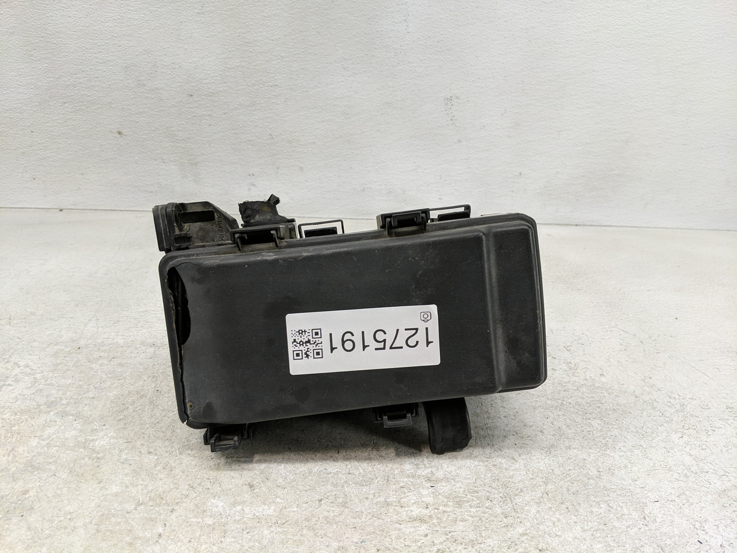 2009-2010 Kia Optima Fusebox Fuse Box Panel Relay Module P/N:91950-2G690 Fits Fits 2009 2010 OEM Used Auto Parts - Oemusedau