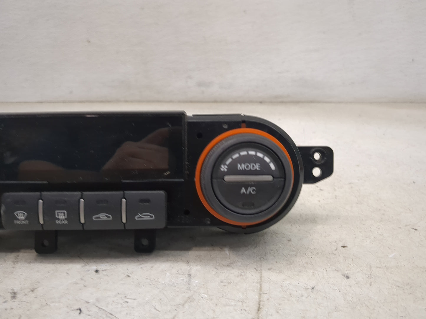 2009-2010 Kia Optima Climate Control Module Temperature AC/Heater Replacement P/N:97250-2G380K2 Fits Fits 2009 2010 OEM Used